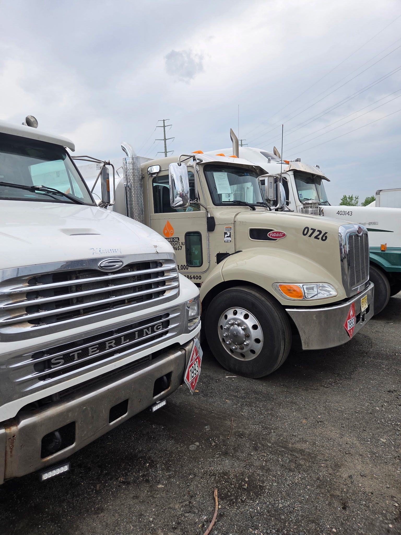 Premier Oil heating oil Truck